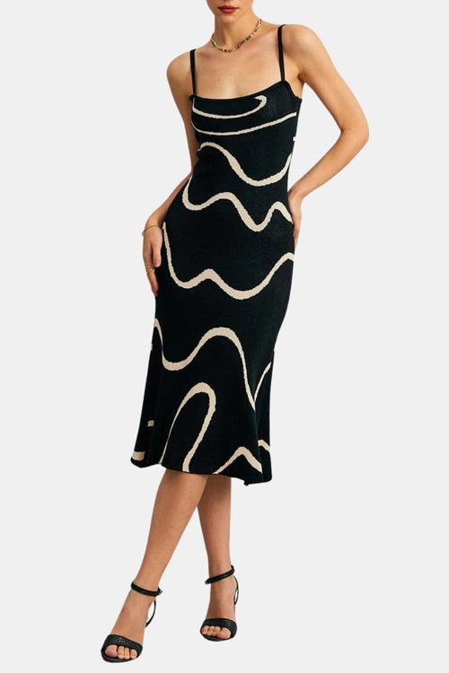 Charlotte Sculpted Ripple Texture Minimal Midi Dress